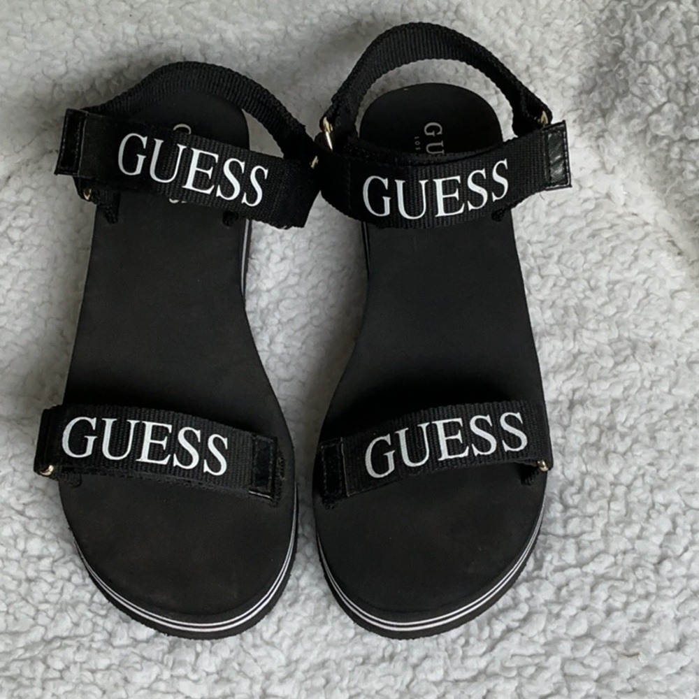 Guess Black Platform Sandals Size 7